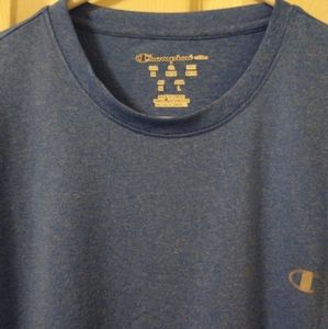 Champion t-shirt